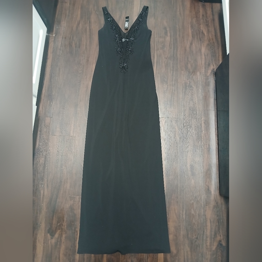 Laundry By Shelli Segal Black Beaded V-Neck Maxi Dress - Picture 4 of 16